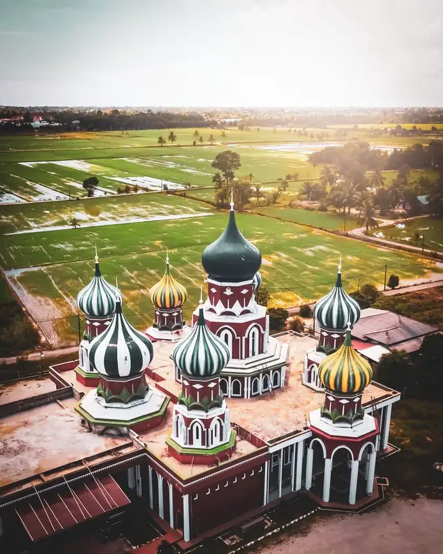 Masjid Lapan Kubah (Masjid Russia)